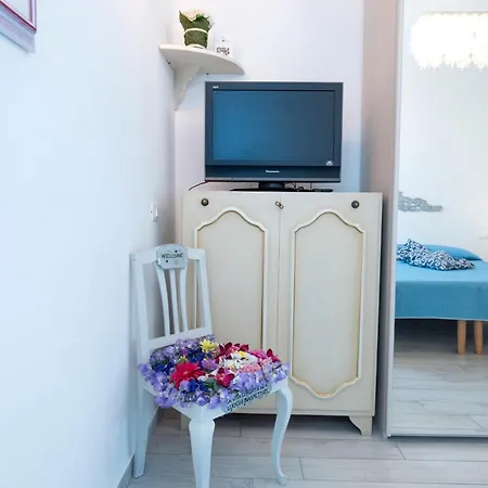Apartamento 281 - Casa Bouganville Sestri Levante, 12minuti A Piedi Dal Mare E Dal Centro *