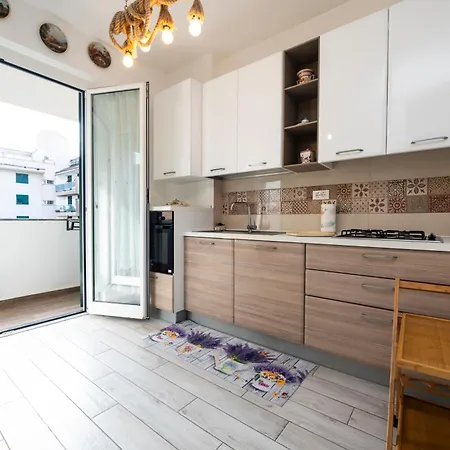 Apartamento 281 - Casa Bouganville Sestri Levante, 12minuti A Piedi Dal Mare E Dal Centro