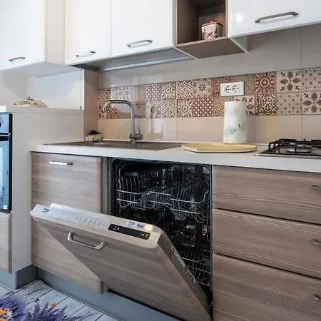 281 - Casa Bouganville Sestri Levante, 12minuti A Piedi Dal Mare E Dal Centro Daire *