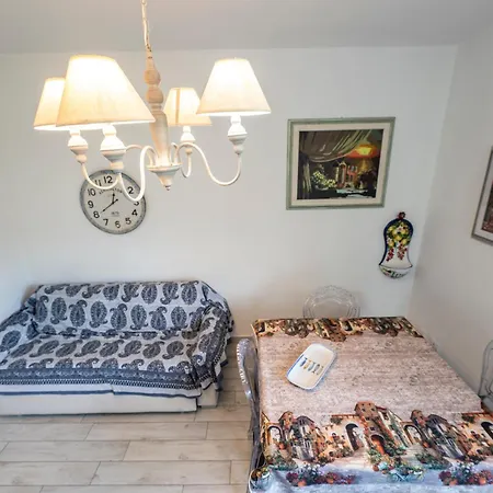 281 - Casa Bouganville Sestri Levante, 12minuti A Piedi Dal Mare E Dal Centro Apartment *